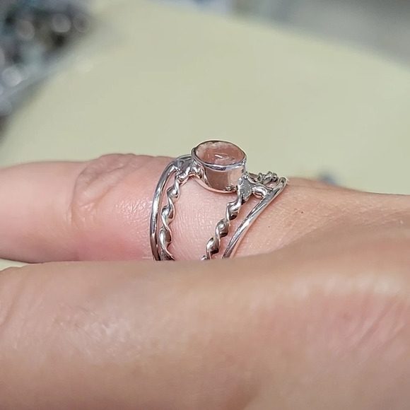Pink Rhodochrosite Twist Ring, S925 - Picture 5 of 9